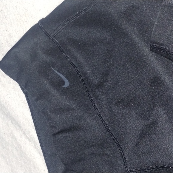 Nike athletic leggings - Picture 3 of 8